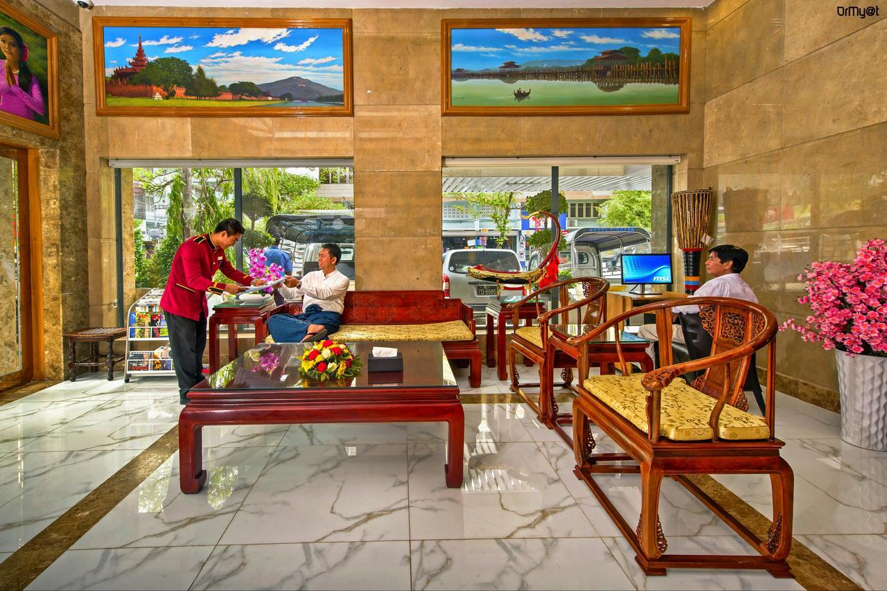 Unity Hotel Mandalay Exteriör bild